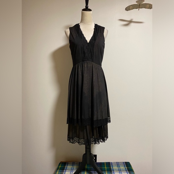 3/$10 Taylor Lacy Dress - Picture 7 of 11